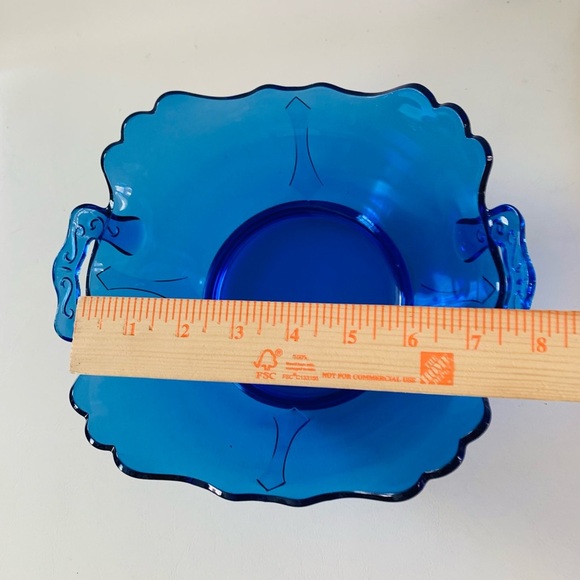 1970 Vintage Elegant Blue Glass Bowl With A Handles - Picture 3 of 14